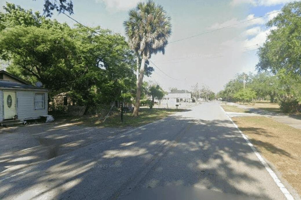Sanford Manor - Business image