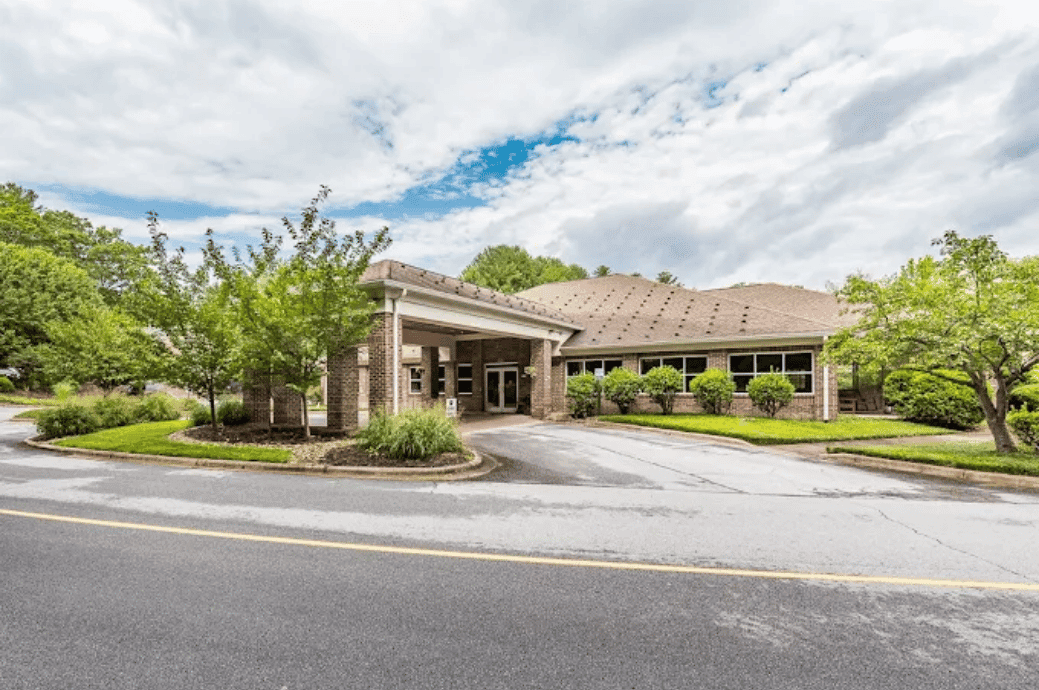 Heritage Hills Senior Living - Business image