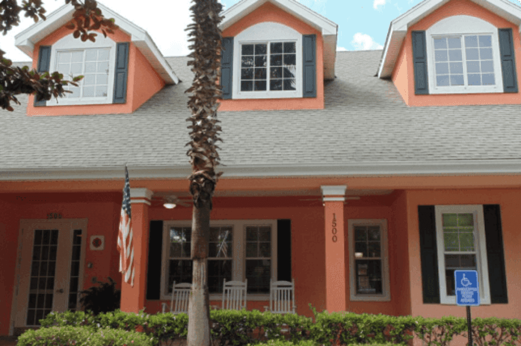 Hampton Manor Ocala - Gallery image