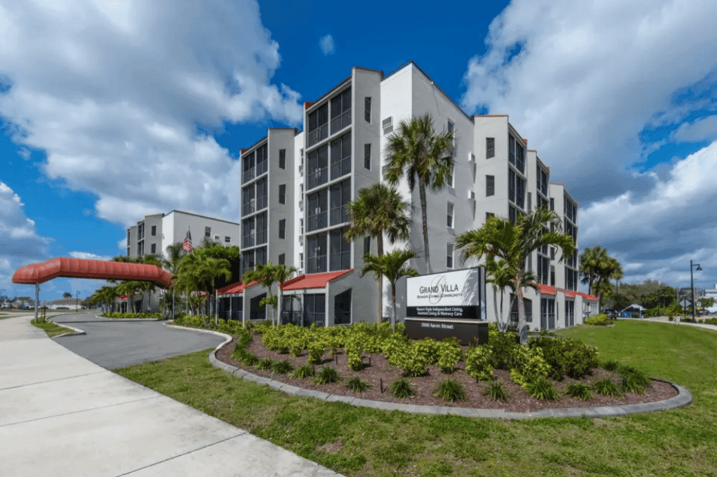 Grand Villa of Port Charlotte - Business image