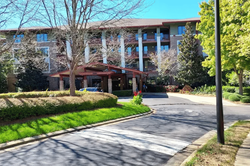 Magnolia Glen - Business image