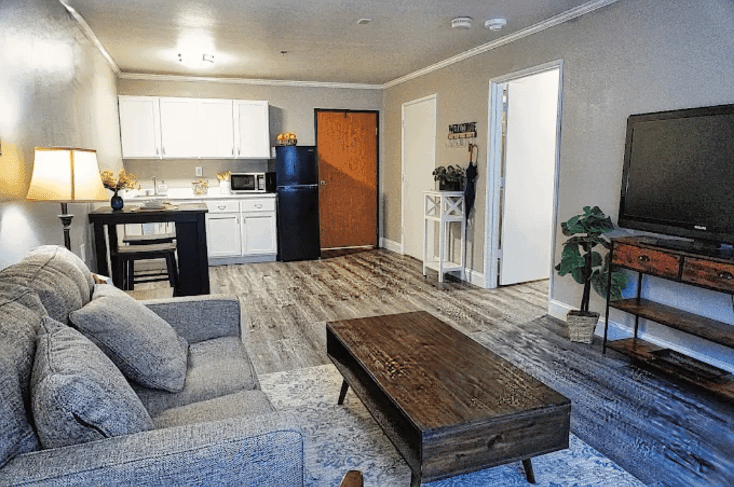 Arlington Plaza - Sky Active Living - Gallery image