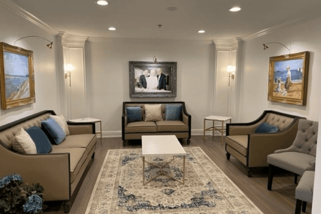 Hampton Manor Belleview - Business image