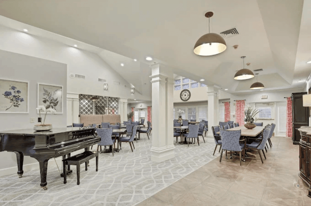 The Monarch at Richardson - Gallery image